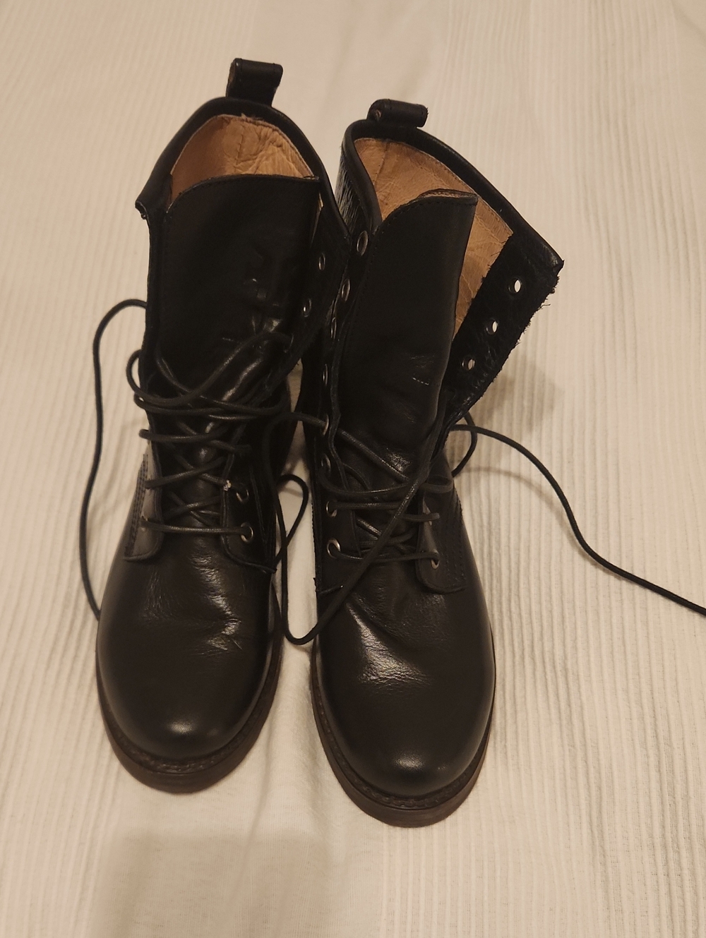 FRYE Black Women's Lace-Up Combat Boots